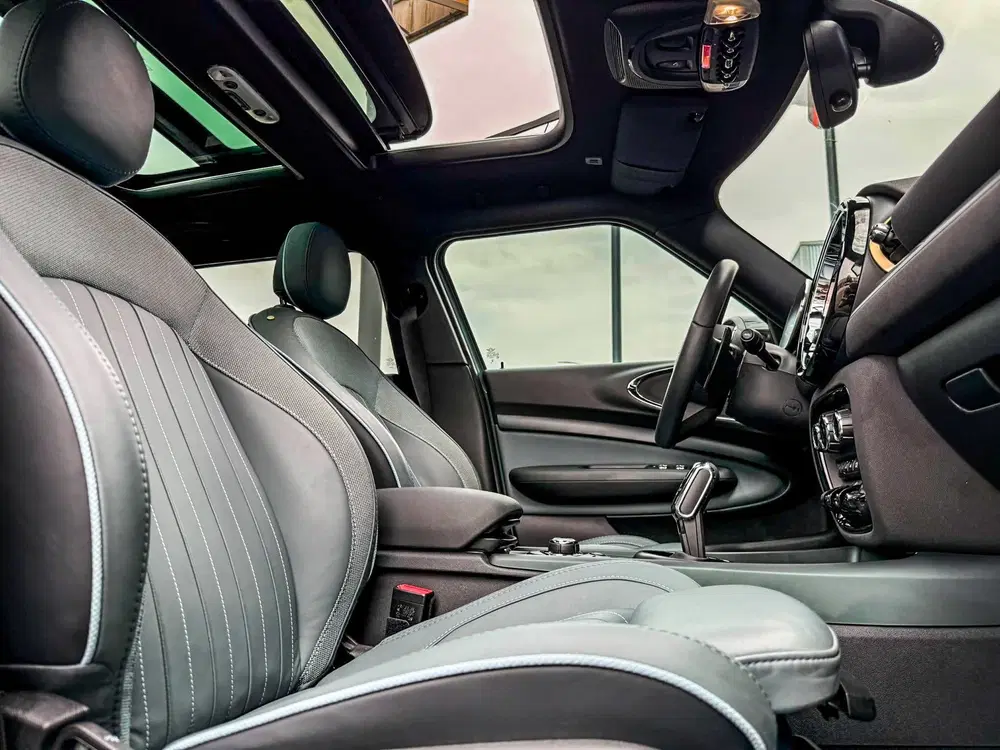 Mini Clubman 2.0 JCW ALL4 John Cooper Works Untold Edit uit 2022, foto 7
