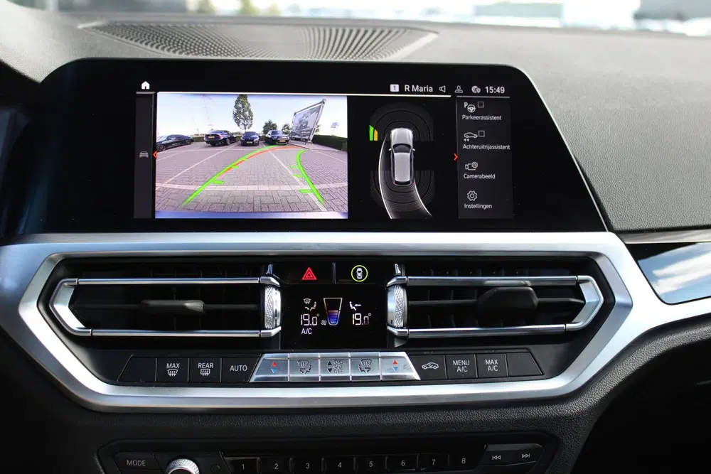 BMW 3-serie 318i Executive Sport Line Automaat uit 2020, foto 14