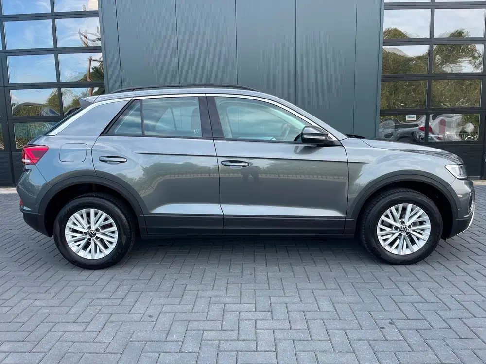 Volkswagen T-Roc 1.5 TSI Life Business NLAuto uit 2023, foto 9