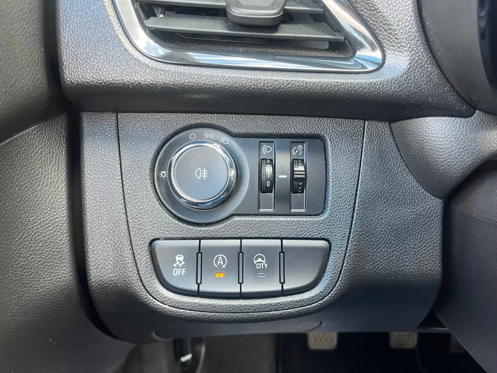 Opel Karl 1.0 ecoFLEX 120 Jaar Edition NLAuto uit 2019, foto 14
