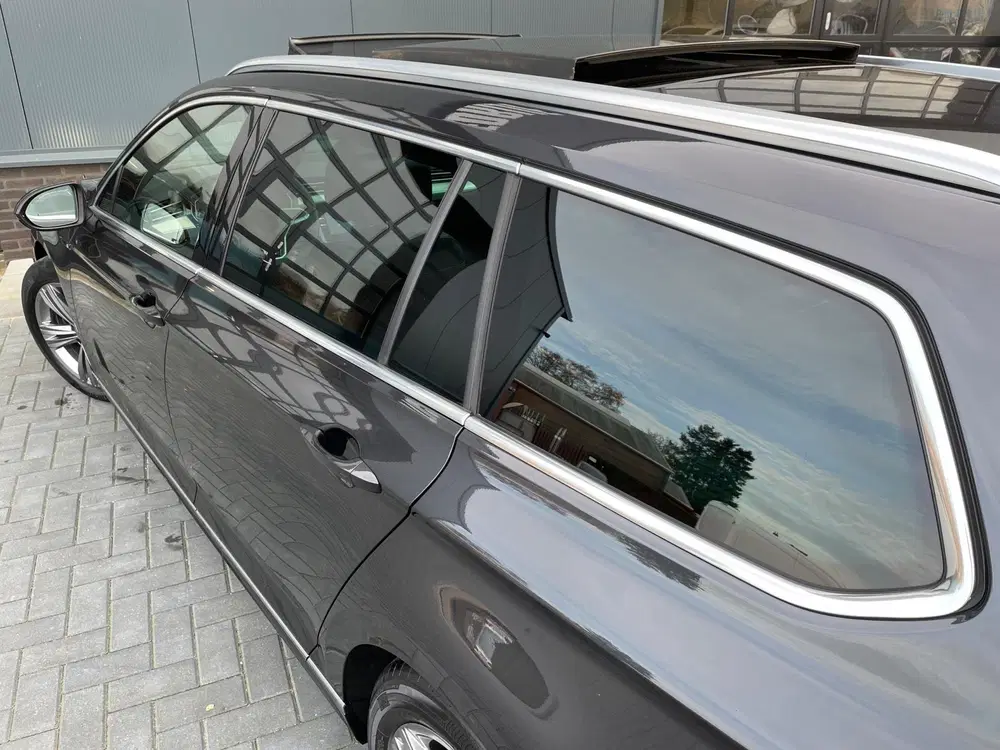 Volkswagen Passat 1.5 TSI Elegance Business R-Line N uit 2020, foto 11