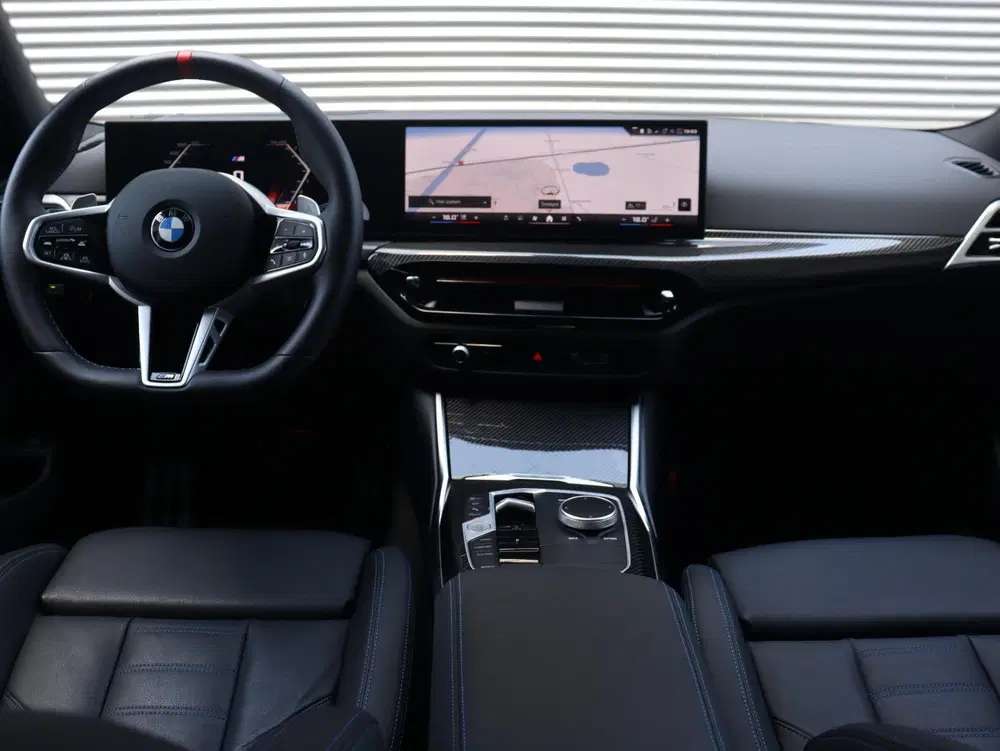 BMW 3-serie Touring M340i xDrive uit 2025, foto 15