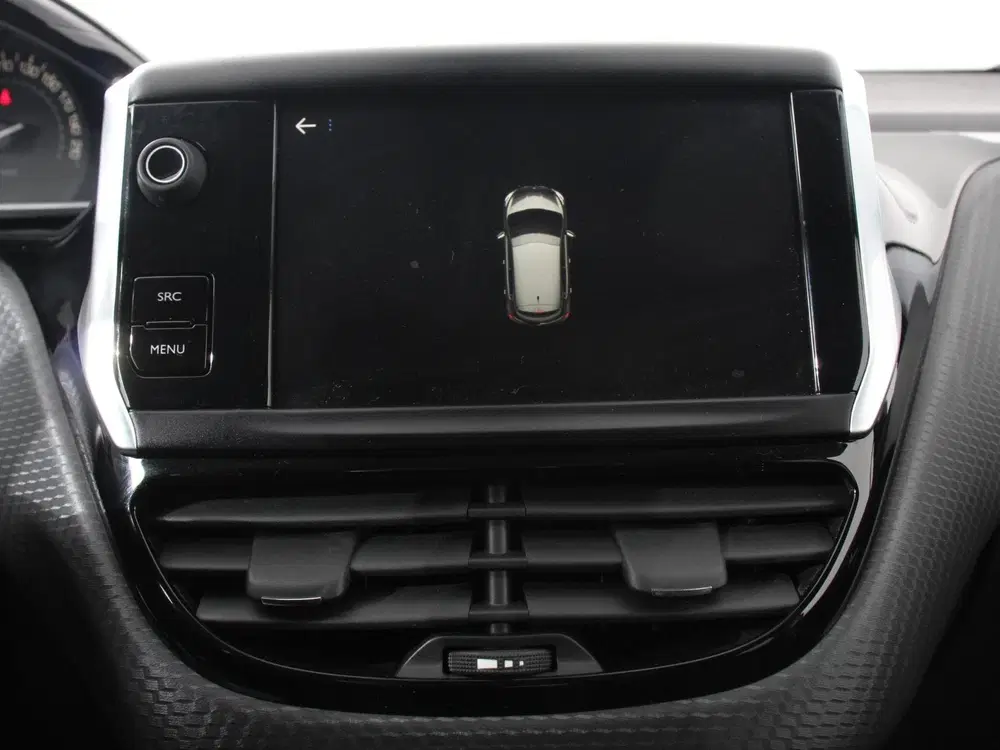 Peugeot 208 1.2 PureTech 110pk Automaat Allure Cruise uit 2019, foto 3