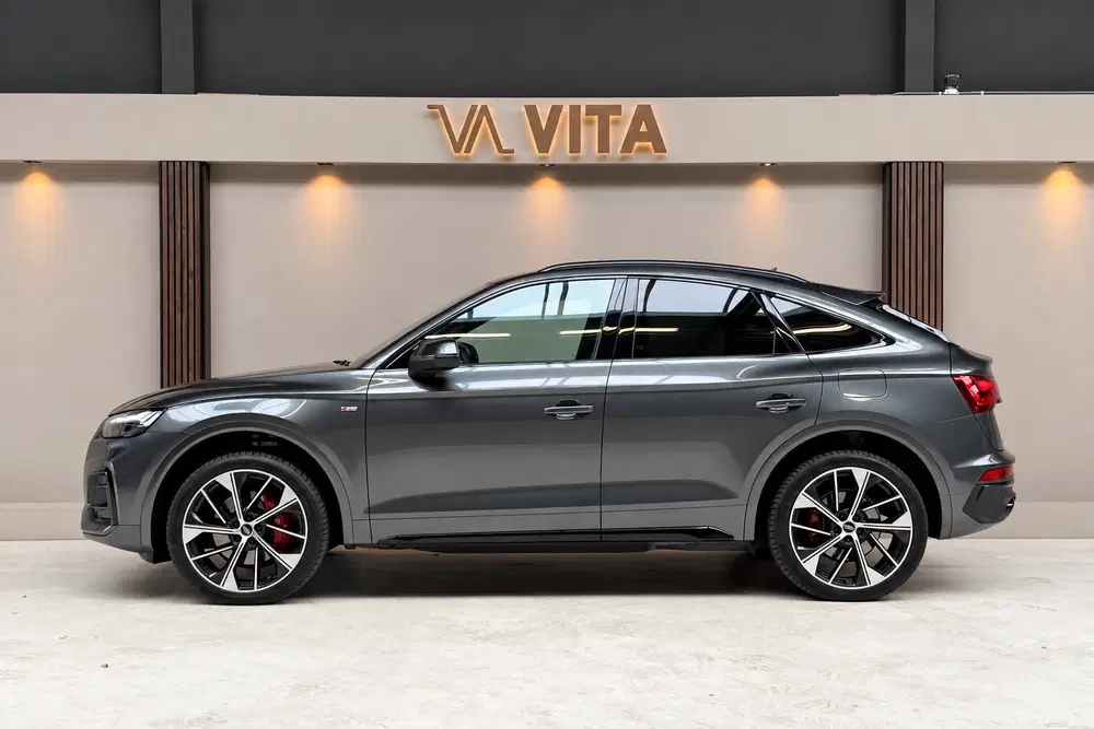 Audi Q5 50 TFSI e S edition Pano uit 2021, foto 9