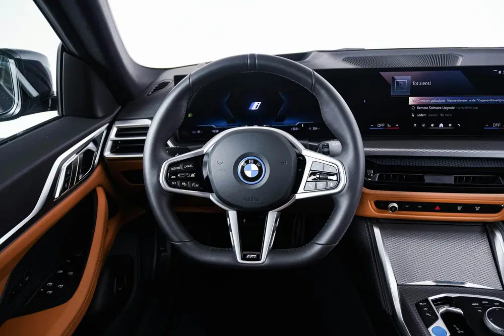 BMW i4 eDrive40 M Sport Pro Edition 84 kWh COMFOR uit 2025, foto 15