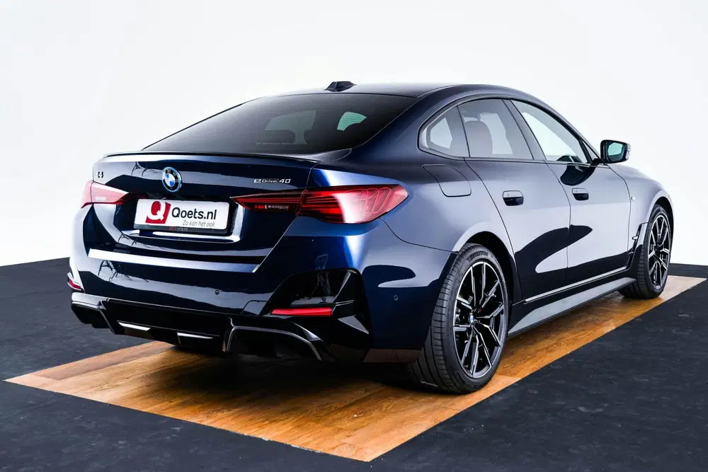 BMW i4 eDrive40 M Sport Pro Edition 84 kWh COMFOR uit 2025, foto 2