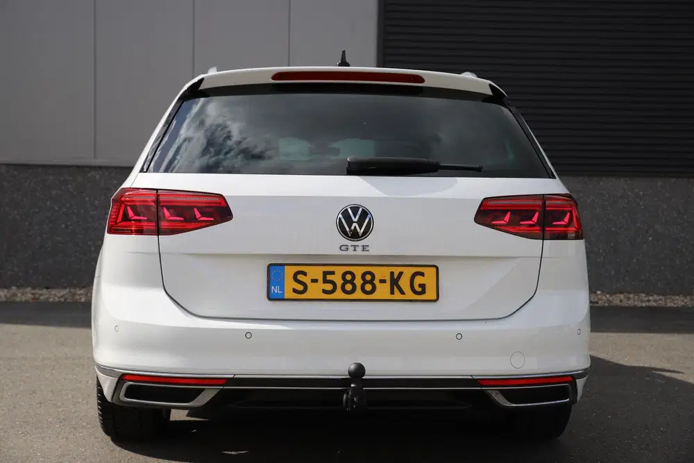 Volkswagen Passat 1.4 TSI 218pk GTE uit 2020, foto 10