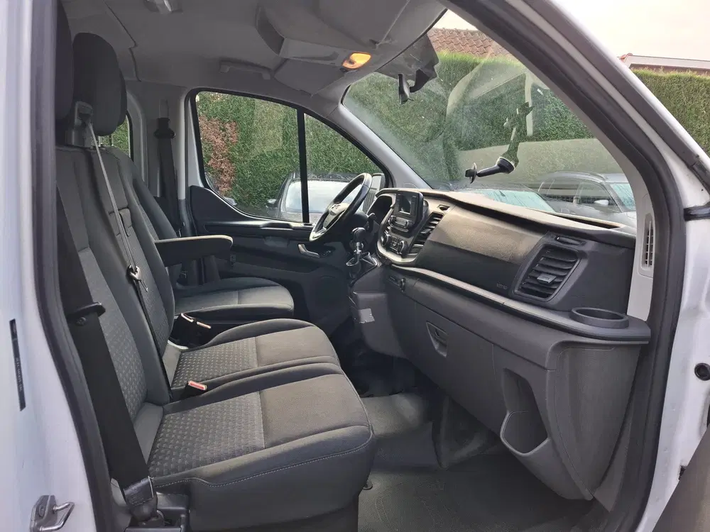 Ford Transit Custom 2.0TDCI 19350.- INCL BTW 9-PERSOONS LED uit 2019, foto 10
