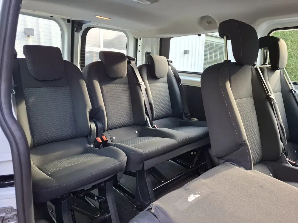 Ford Transit Custom 2.0TDCI 19350.- INCL BTW 9-PERSOONS LED uit 2019, foto 13