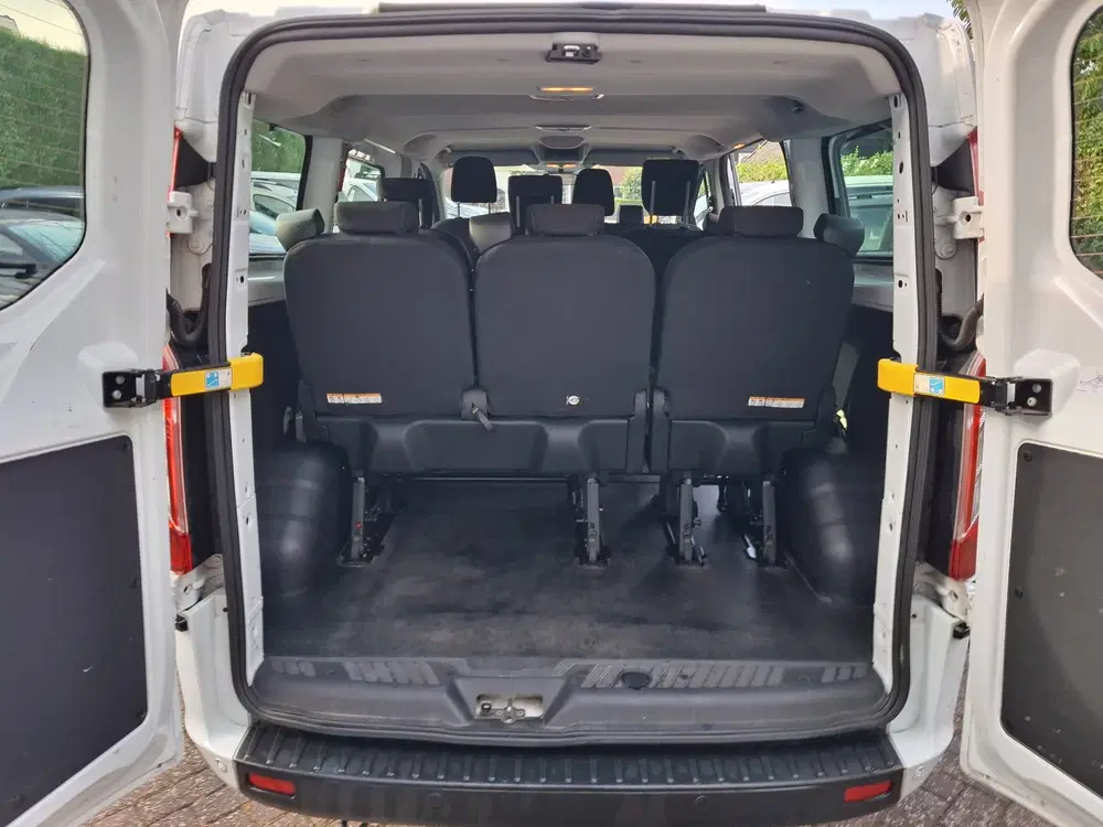 Ford Transit Custom 2.0TDCI 19350.- INCL BTW 9-PERSOONS LED uit 2019, foto 15
