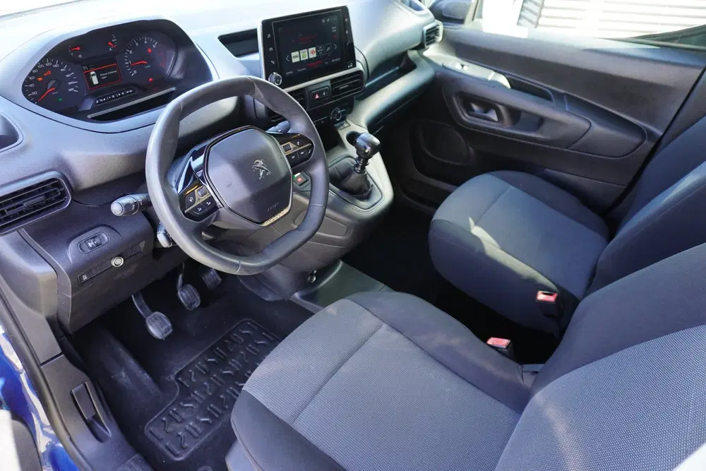 Peugeot Partner L2 Maxi Long Asphalt Trekhaak Apple Carpla uit 2019, foto 2