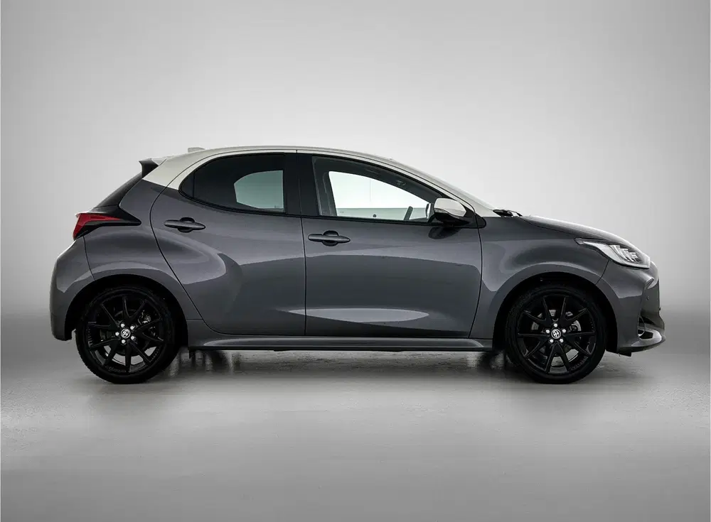 Toyota Yaris 1.5 Hybrid Executive + uit 2022, foto 14