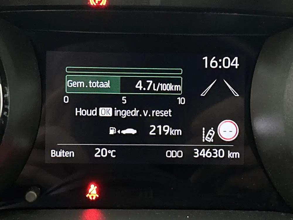 Toyota Yaris 1.5 Hybrid Executive + uit 2022, foto 5