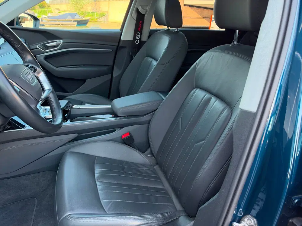 Audi e-tron E-tron 50 Quattro Launch Edition plus 71 k uit 2019, foto 15