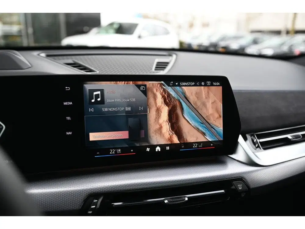 BMW iX2 eDrive20 M Sport uit 2026, foto 13