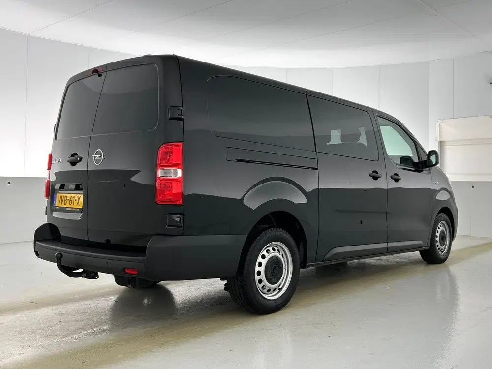 Opel Vivaro 145pk Automaat L3H1 Dubbele cabine Navigat uit 2023, foto 4