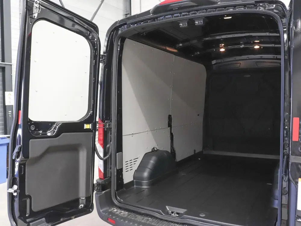 Ford Transit 130pk L2H2 Automaat Trekhaak Airco 360°Cam uit 2024, foto 10