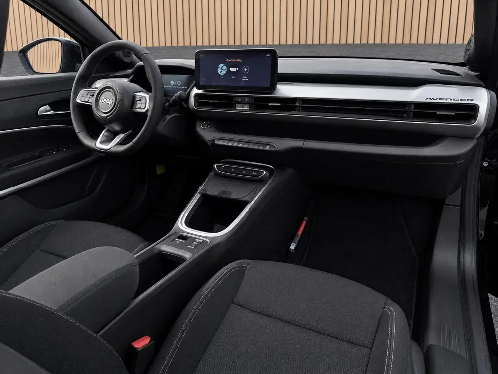 Jeep Avenger 1.2 e-Hybrid Summit uit 2026, foto 3