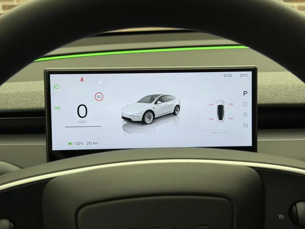 Tesla Model Y Premium Long Range AWD 75 kWh Facelift uit 2025, foto 14
