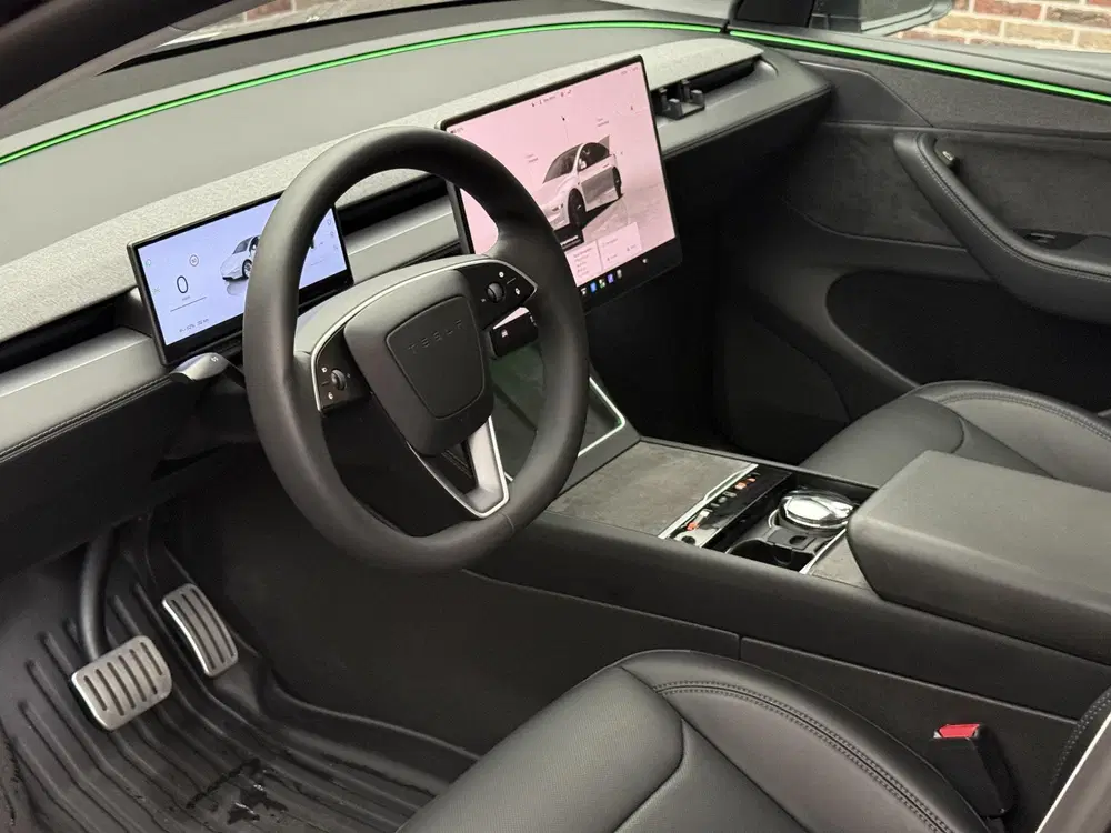 Tesla Model Y Premium Long Range AWD 75 kWh Facelift uit 2025, foto 3