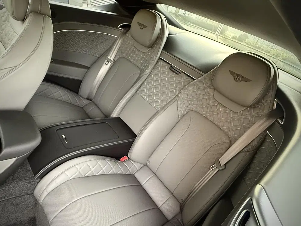 Bentley Continental GT NAIM uit 2020, foto 4