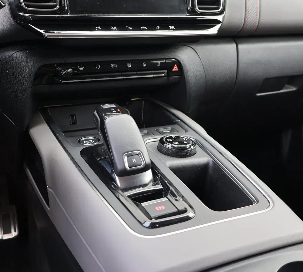 Citroën C5 Aircross Citroen C5 Aircross 1.6 PureTech Shine Led uit 2019, foto 9