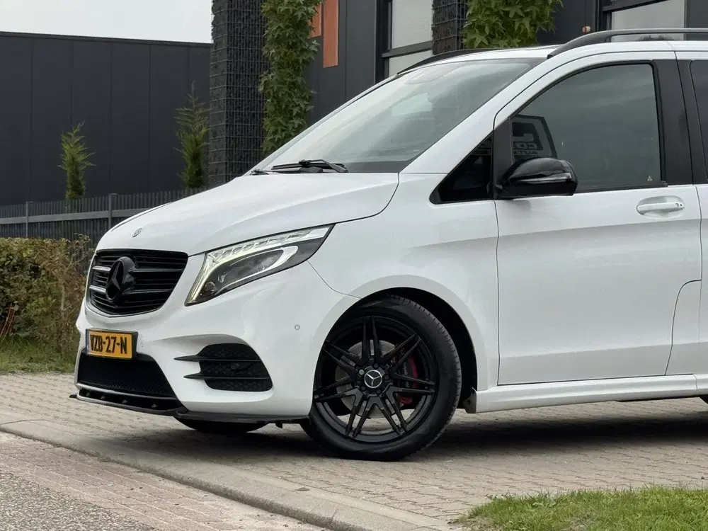 Mercedes-Benz V-Klasse Mercedes V-klasse 250d Lang AMG uit 2019, foto 6