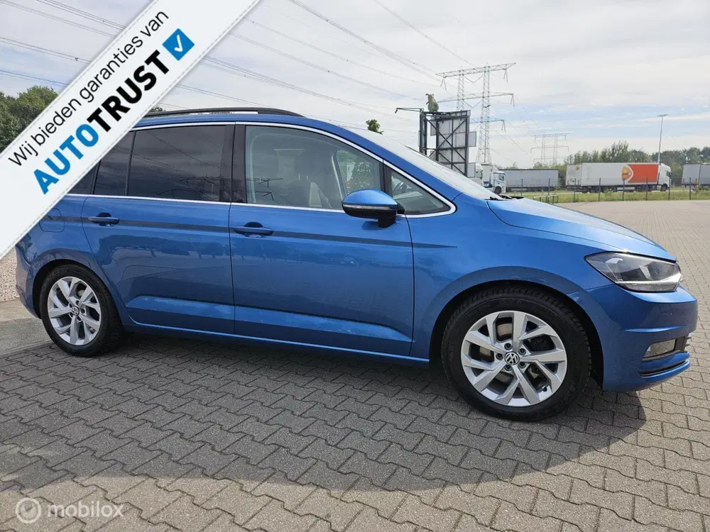 Volkswagen Touran 1.4 TSI Comfortline 7p uit 2018, foto 3