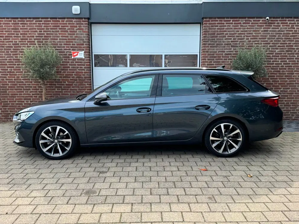 SEAT Leon 1.5 eTSI FR Launch Edition uit 2021, foto 3