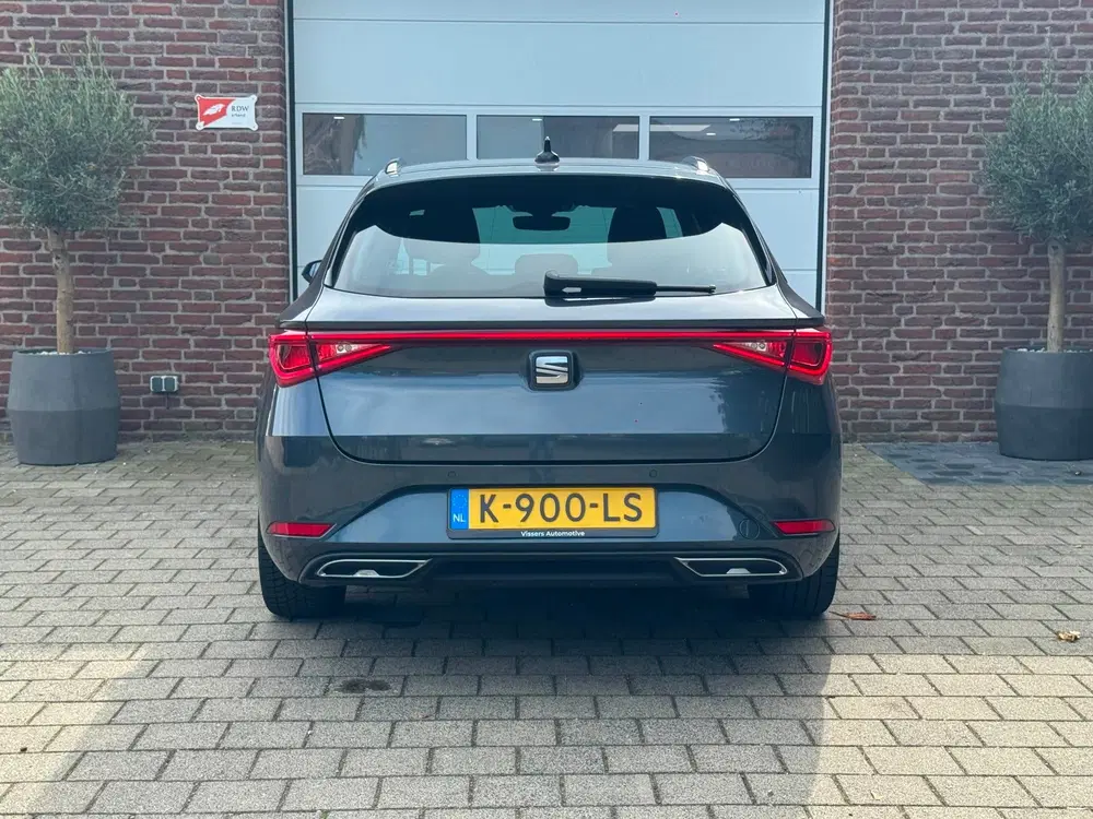 SEAT Leon 1.5 eTSI FR Launch Edition uit 2021, foto 5