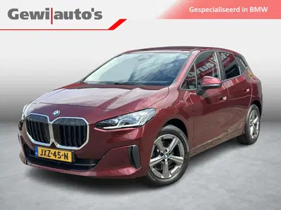 BMW 2-serie Active Tourer 218i HarmanKardon uit 2024