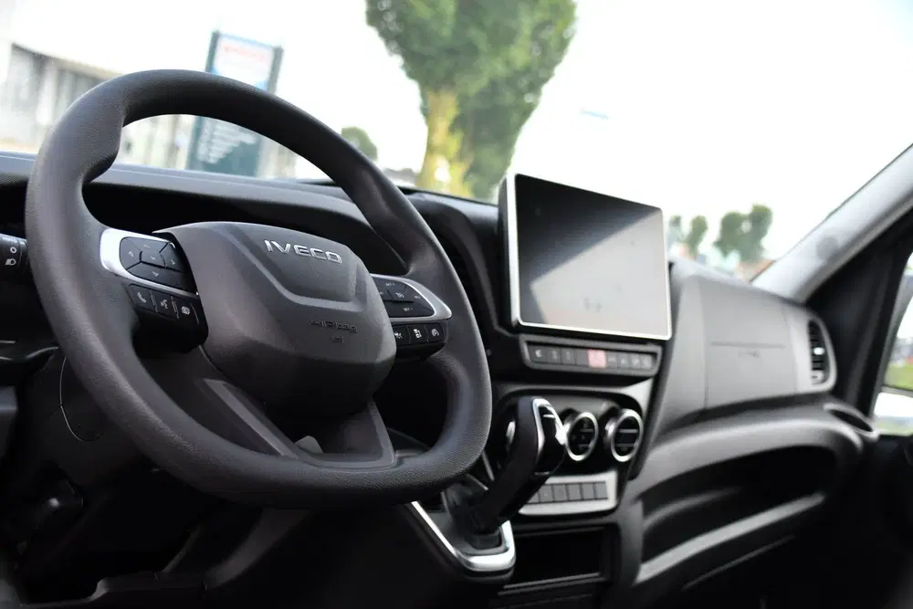 Iveco Daily 35S18 L2H2 PB Edition FACELIFT Virtual uit 2024, foto 2