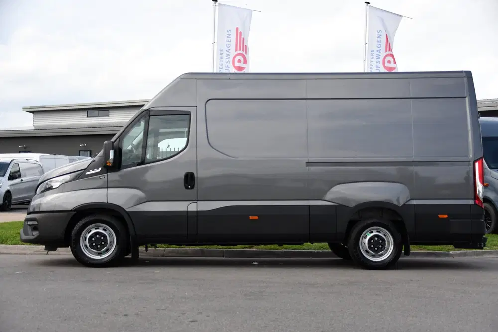 Iveco Daily 35S18 L2H2 PB Edition FACELIFT Virtual uit 2024, foto 9