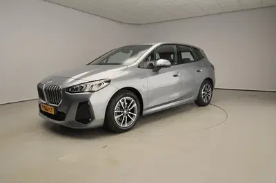 BMW 2-serie Active Tourer 218i uit 2023
