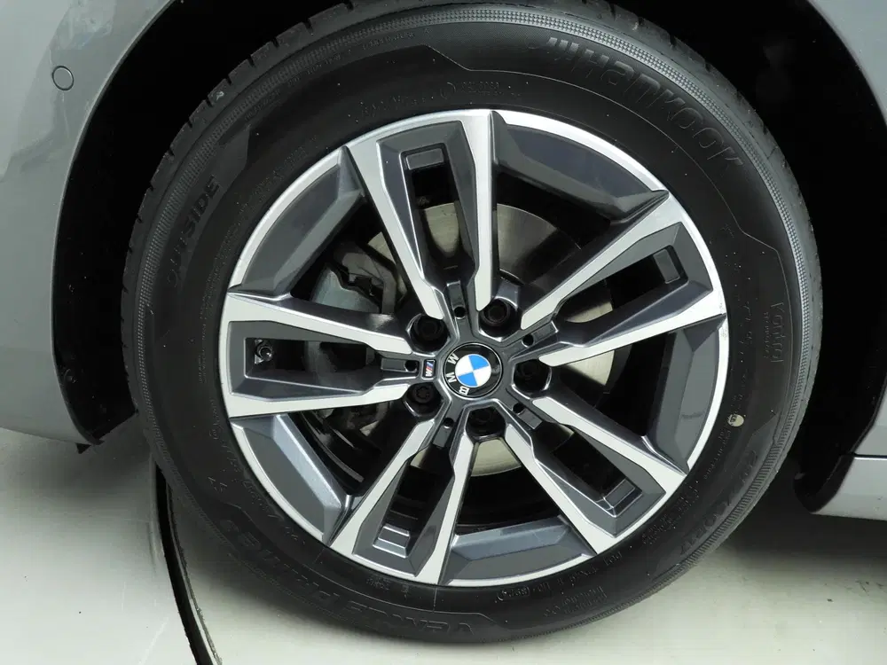 BMW 2-serie Active Tourer 218i uit 2023, foto 10