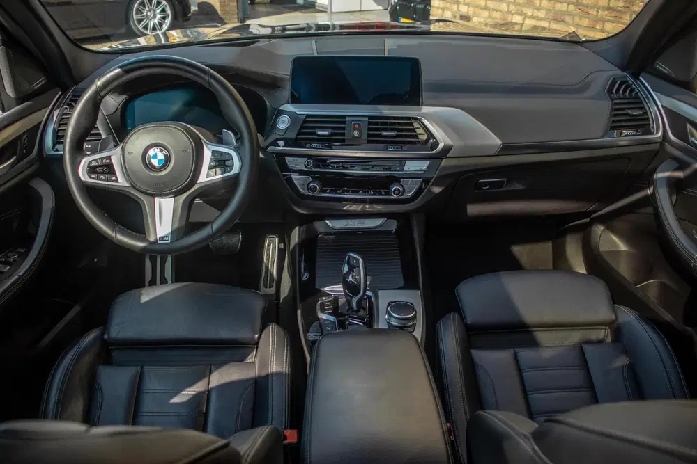 BMW X3 xDrive30e M-Sport uit 2020, foto 13