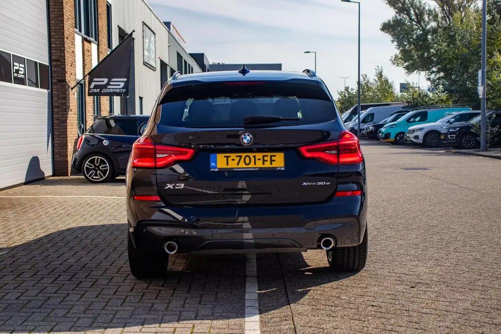 BMW X3 xDrive30e M-Sport uit 2020, foto 5