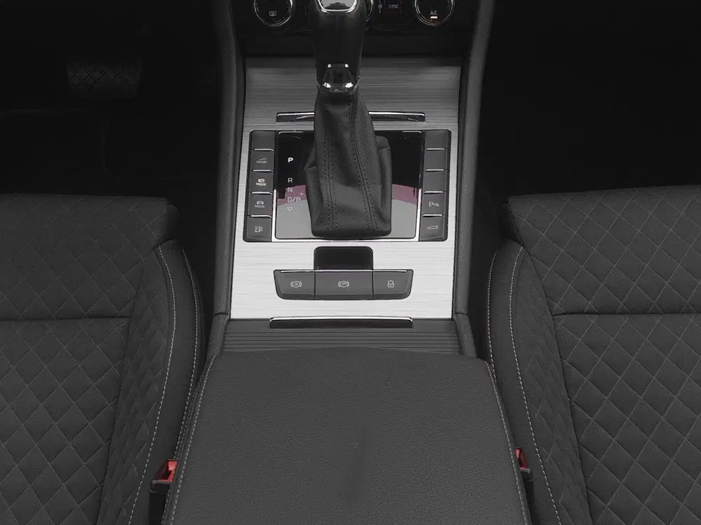 Skoda Superb 1.4 TSI 218 pk DSG iV Ambition uit 2022, foto 10