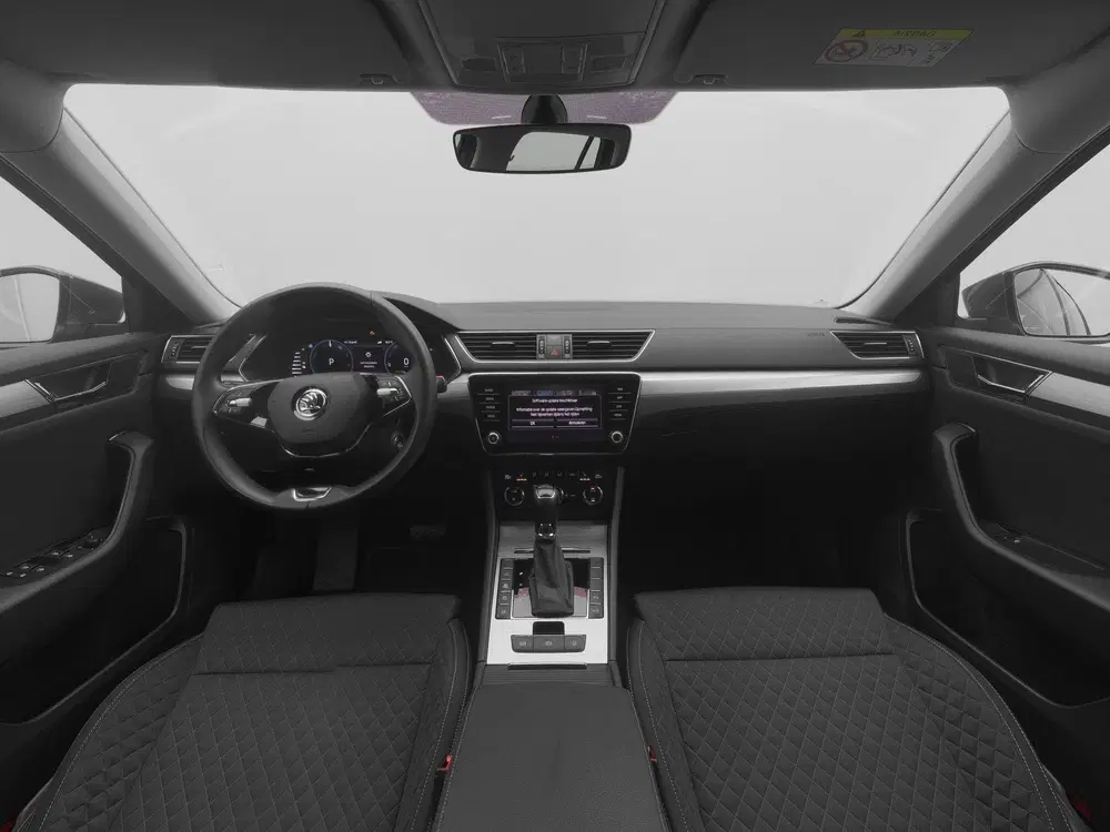 Skoda Superb 1.4 TSI 218 pk DSG iV Ambition uit 2022, foto 3
