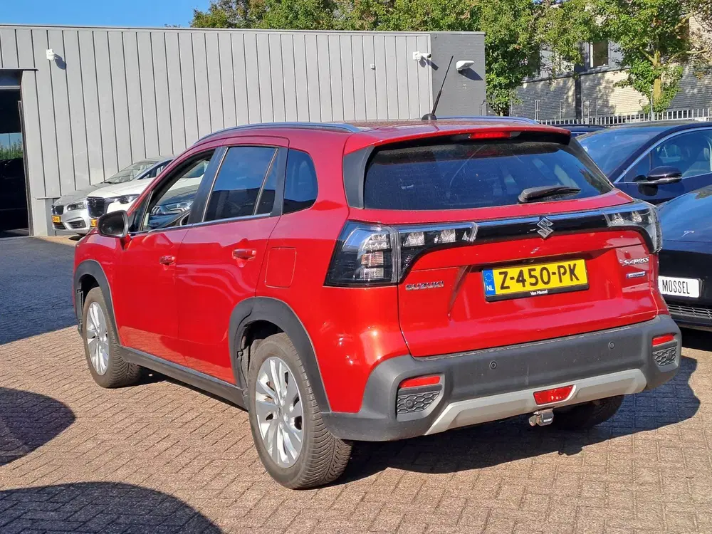 Suzuki S-Cross 1.4 Boosterjet Select Smart Hybrid uit 2024, foto 3