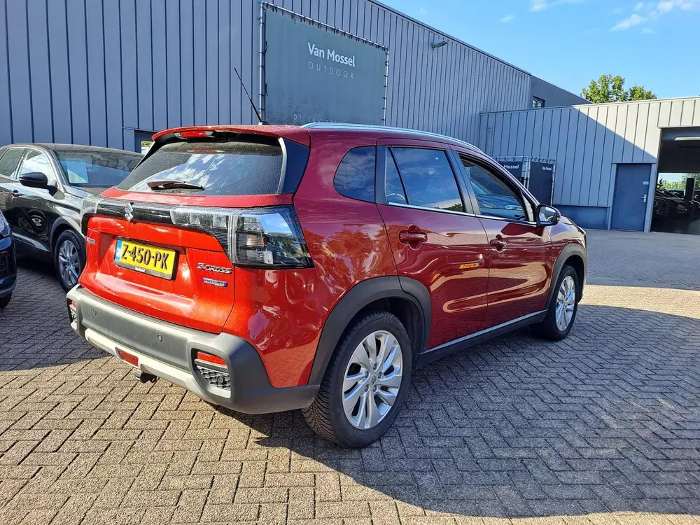 Suzuki S-Cross 1.4 Boosterjet Select Smart Hybrid uit 2024, foto 4