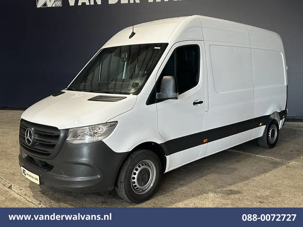 Mercedes-Benz Sprinter 211 CDI 115pk L2H2 Euro6 Airco uit 2023, foto 8