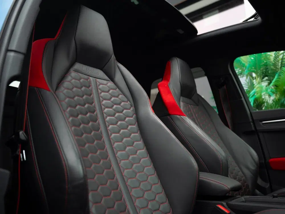 Audi Q3 TFSI RS uit 2020, foto 12