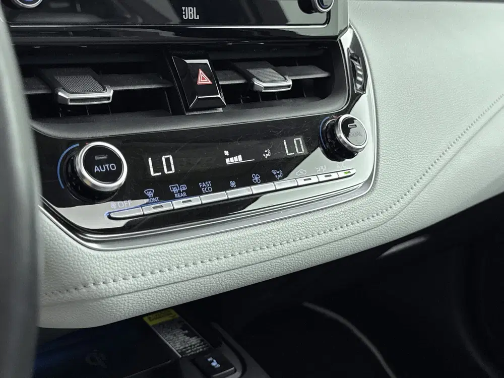 Toyota Corolla 2.0 Hybrid Executive JBL uit 2019, foto 14