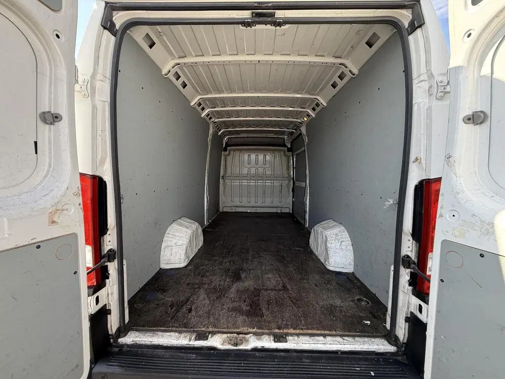 Peugeot Boxer 435 2.2 BlueHDi 165 L3H2 Zwaar Pro Distrib uit 0, foto 4