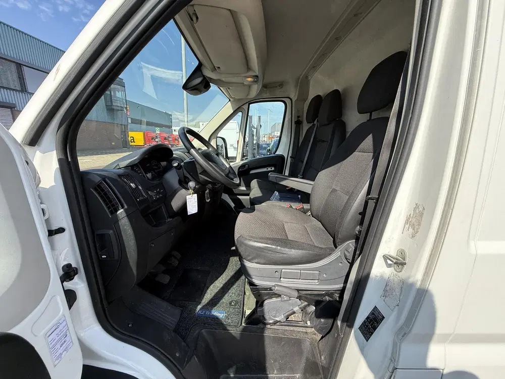 Peugeot Boxer 435 2.2 BlueHDi 165 L3H2 Zwaar Pro Distrib uit 0, foto 6