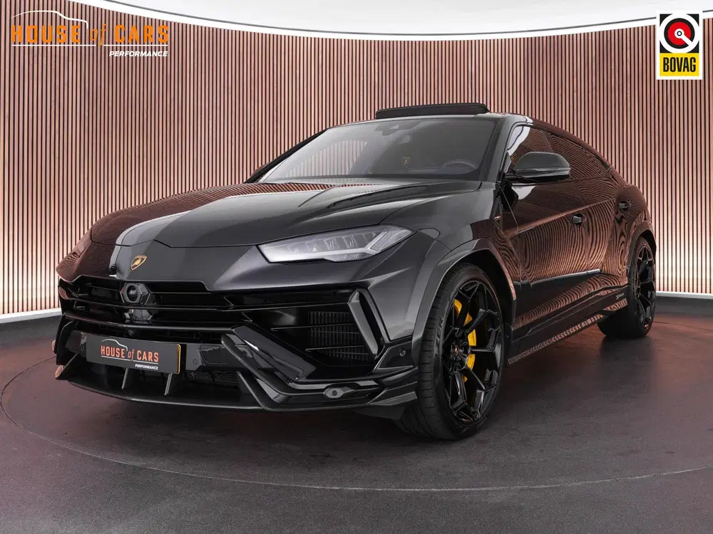 Lamborghini Urus 4.0 666pk V8 uit 2024