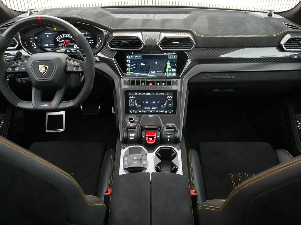 Lamborghini Urus 4.0 666pk V8 uit 2024, foto 7