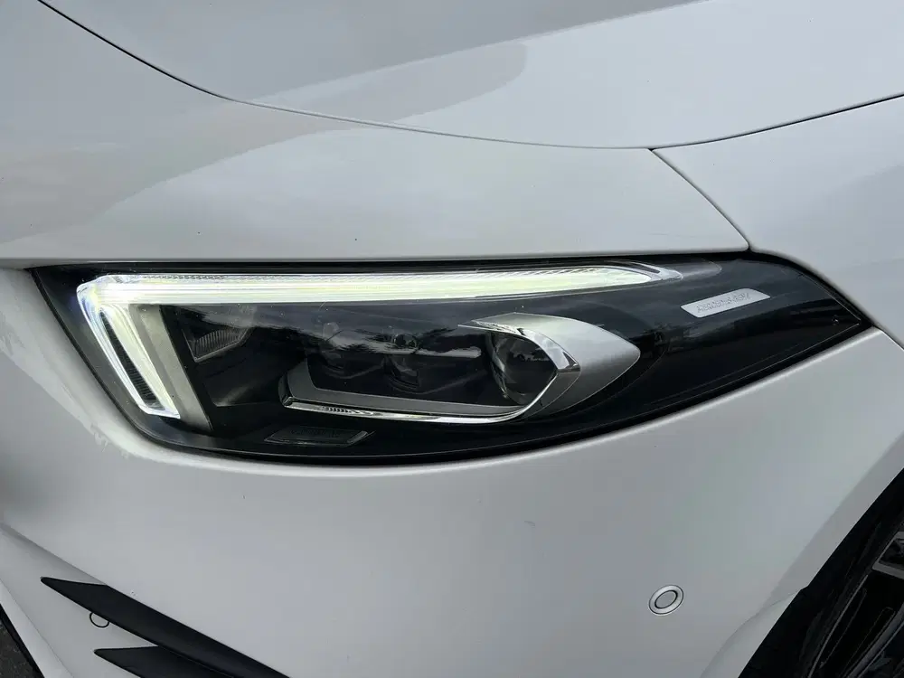 Mercedes-Benz A-Klasse 200 Business Solution AMG AUT uit 2021, foto 8