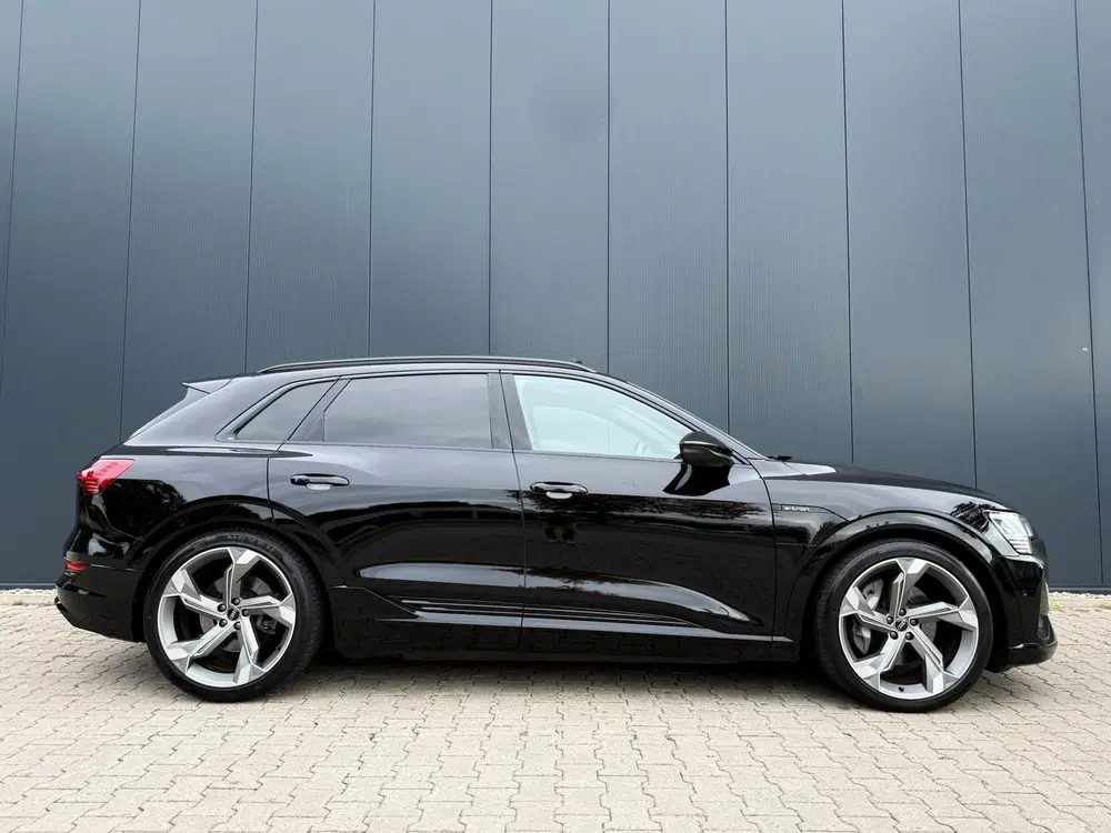 Audi e-tron 55 quattro Sline Pano Massage Softclose HU uit 2020, foto 12